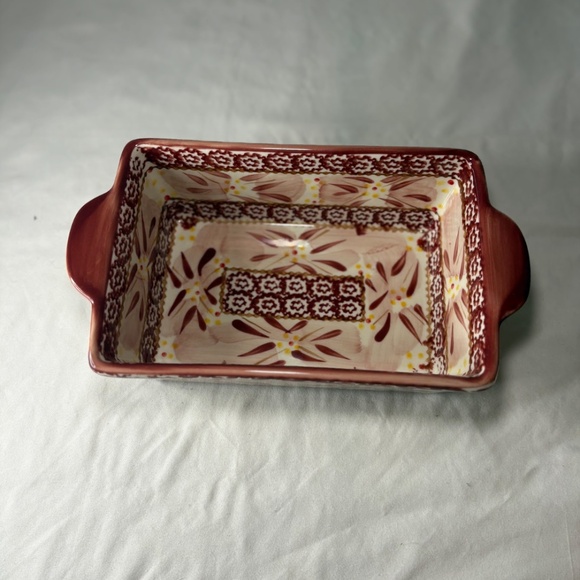 Temptations By Tara Ovenware Baking Loaf Pan Old World Cranberry/Red 1.5 Qt. - Picture 2 of 8